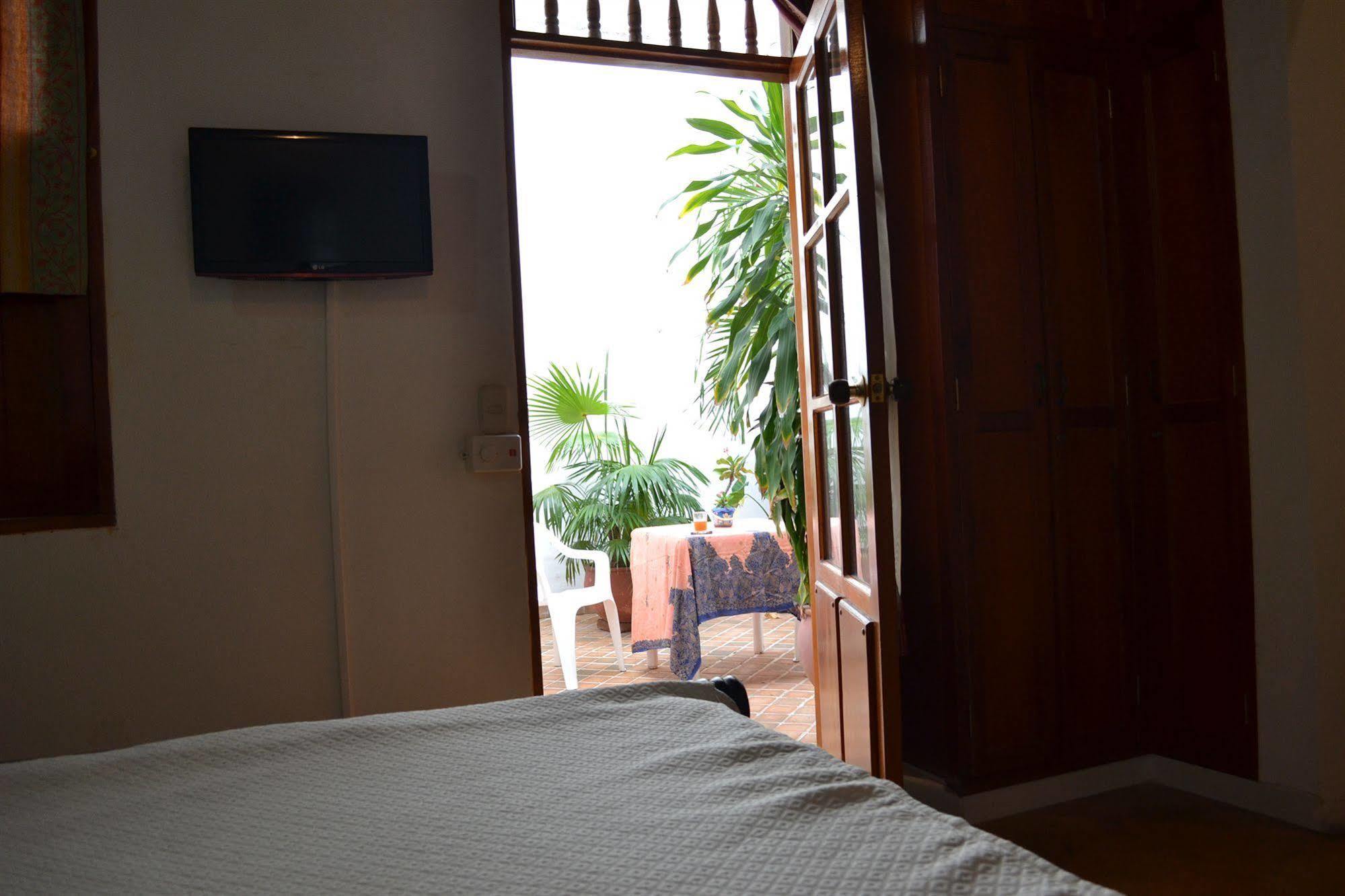 Casa Celta Bed and Breakfast Santa Marta  Eksteriør billede